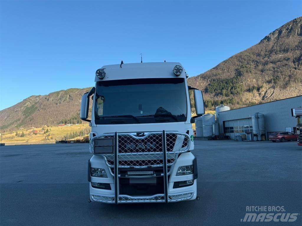 MAN TGX 26.640 6x4 Conventional Trucks / Tractor Trucks