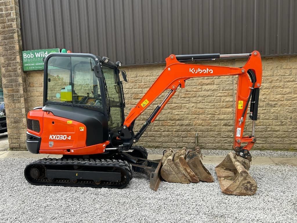 Kubota KX030-4 Mini Excavators <7t (Mini Diggers)