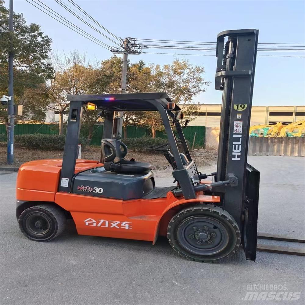Heli CPC 30 Diesel Forklifts
