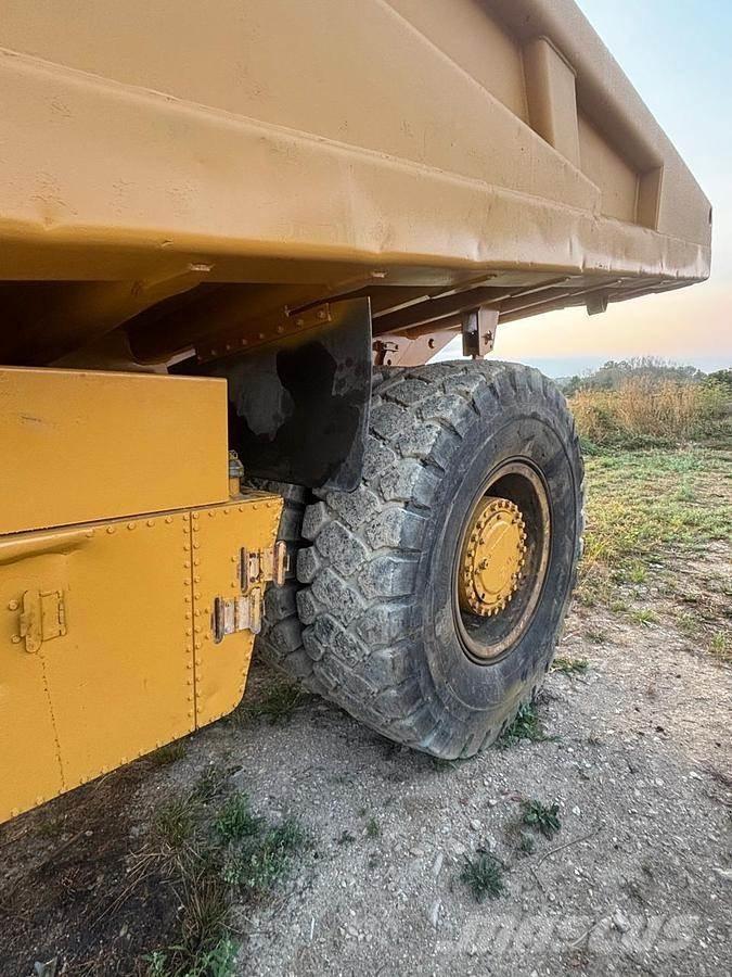 CAT 769D Site Dumpers