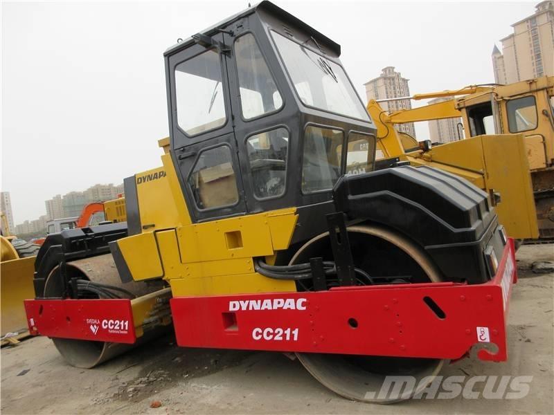 Dynapac CC 211 Twin drum rollers