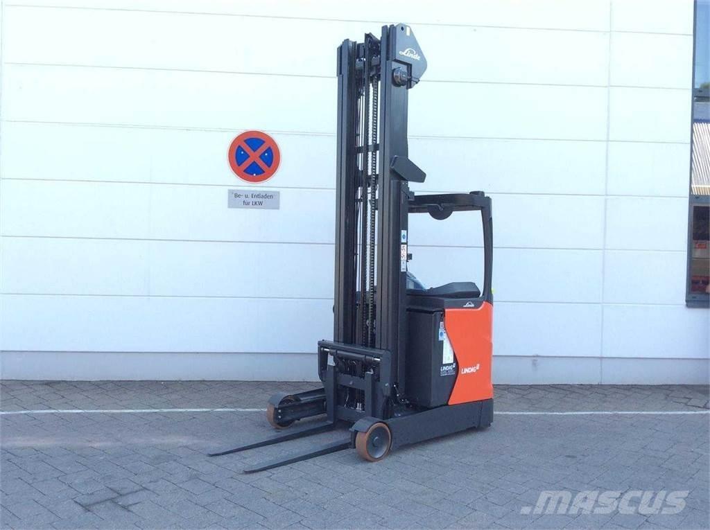 Linde R14 Reach trucks