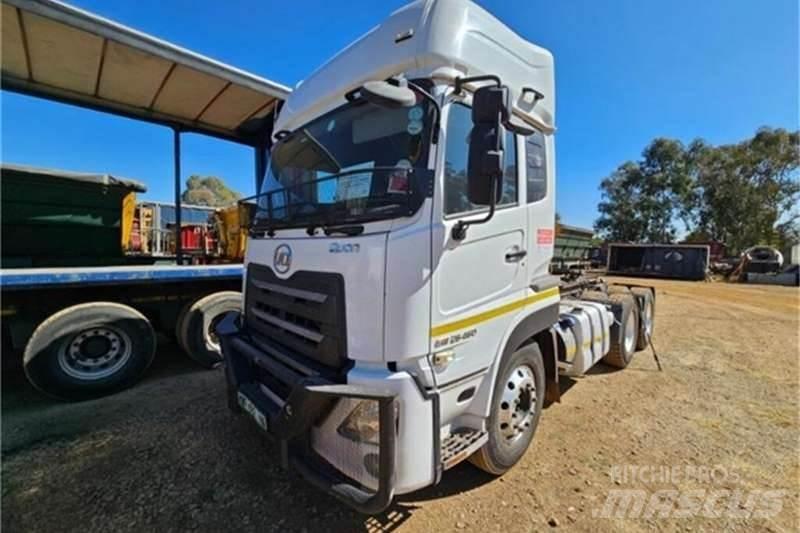 UD TRUCKS QUON Other Trucks