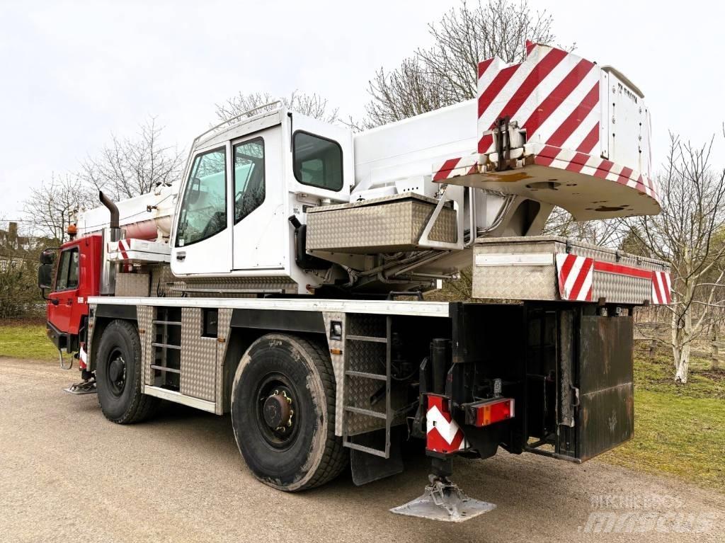 Tadano Faun ATF40G-2 Mobile and all terrain cranes