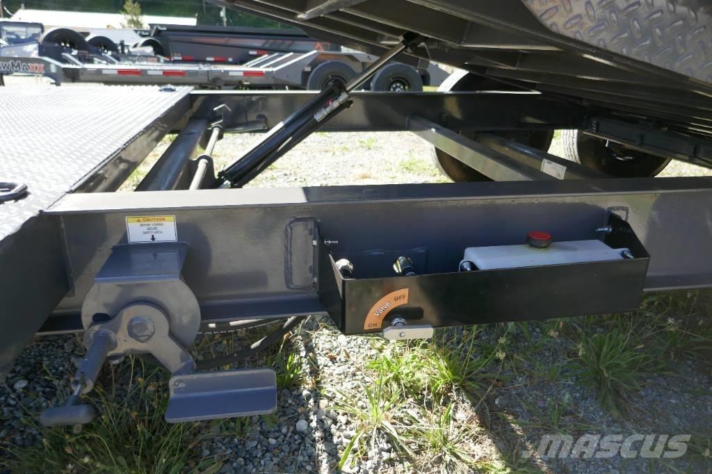 RawMaxx GTX22BP16K Lowboy trailer