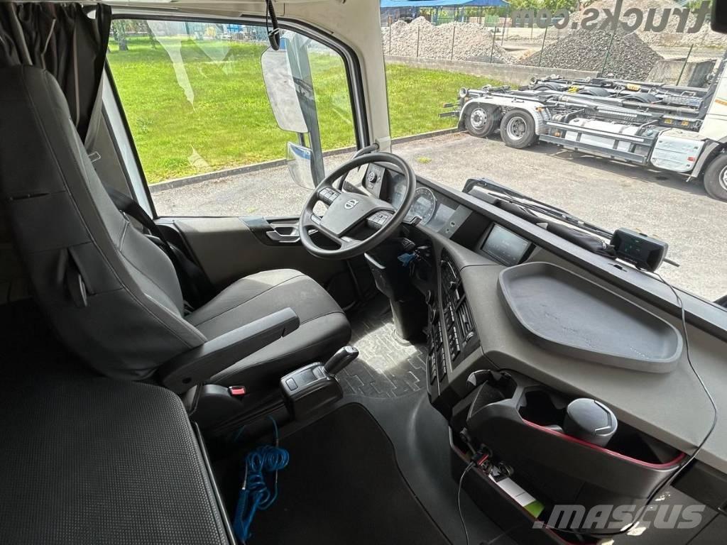 Volvo FH 500 4x2/4x4 Conventional Trucks / Tractor Trucks