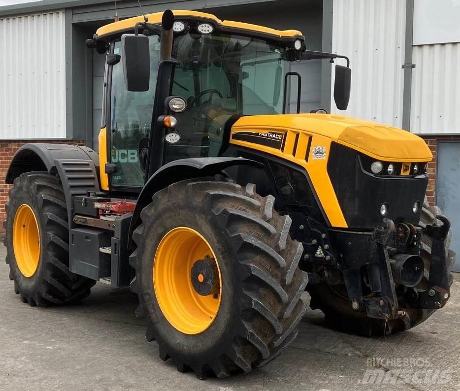 JCB 4220 Fastrac Tractors