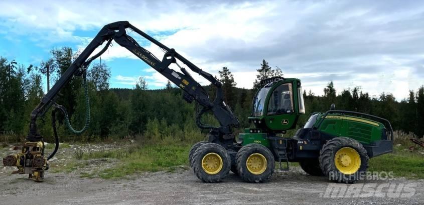John Deere 1170g Harvesters