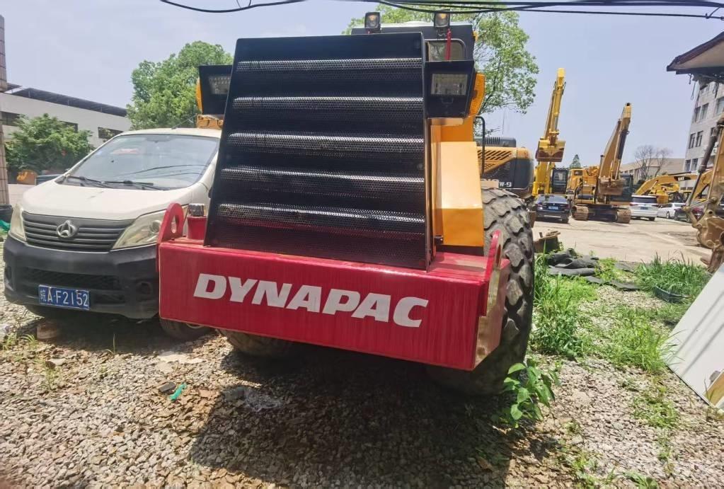 Dynapac ca251d Single drum rollers