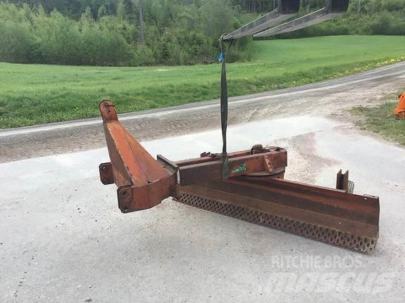  210 Other road and snow machines