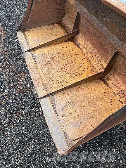  Ålø Utility Trailers