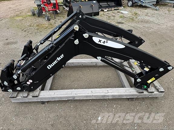  Ålø Quicke X4s Farm Equipment - Others