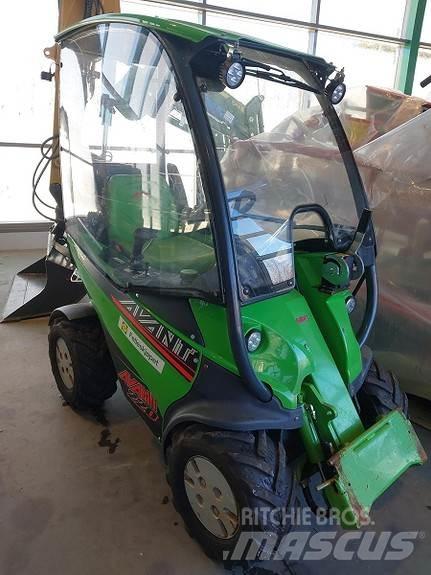 Avant 220 Skid Steer Loaders