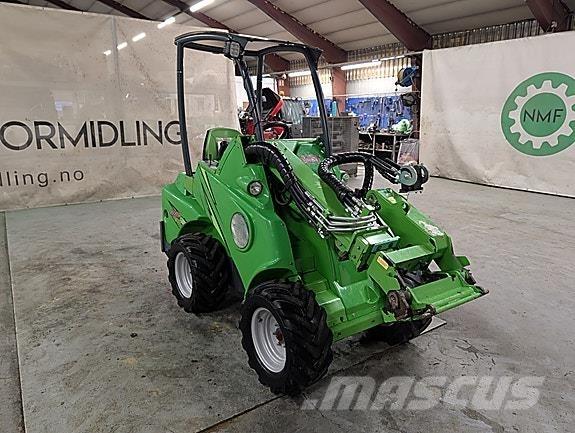 Avant 420 Farm Equipment - Others
