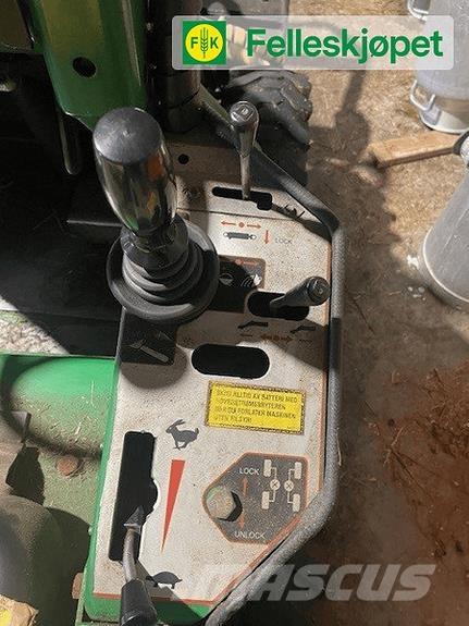 Avant 520 Skid Steer Loaders