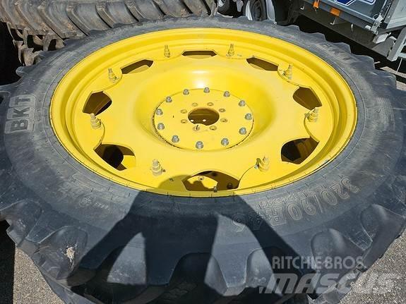 BKT 320/90-46 Tires, wheels and rims