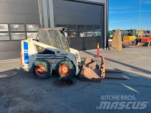 Bobcat 743 Skid Steer Loaders
