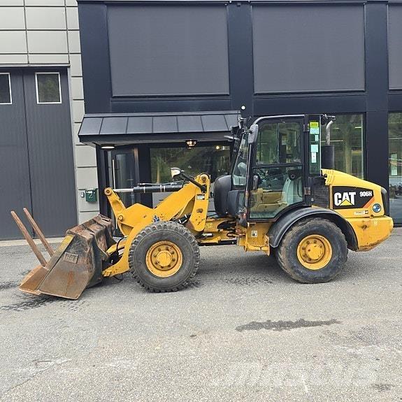 CAT 906H Wheel Loaders