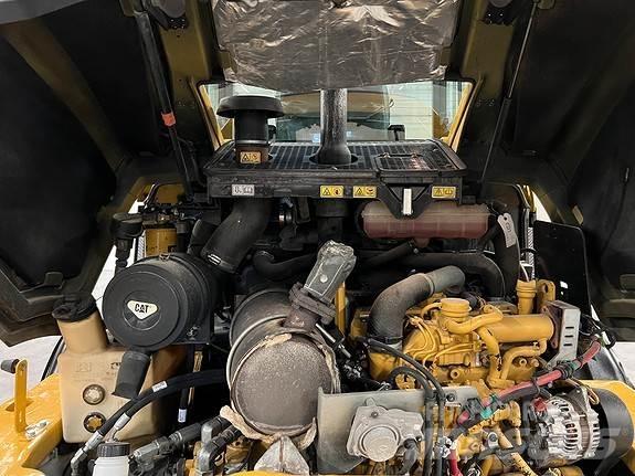 CAT 908M Wheel Loaders