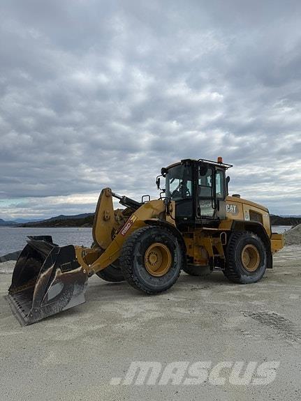 CAT 930M Wheel Loaders