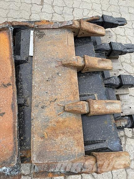 CAT TENNER Farm Equipment - Others