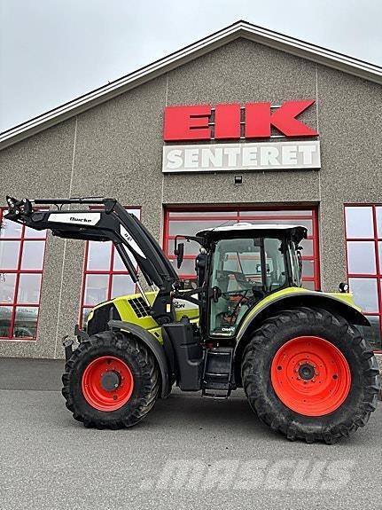 CLAAS Arion 640 Tractors