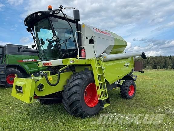 CLAAS Avero 240 Combine Harvesters