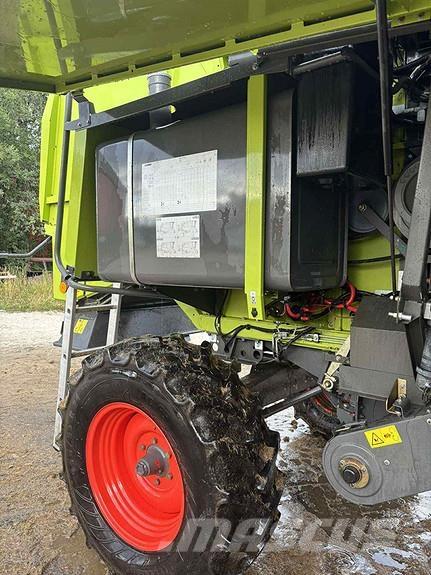 CLAAS Avero 240 Combine Harvesters