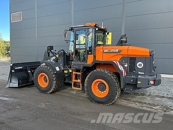  DL250-7 Wheel Loaders