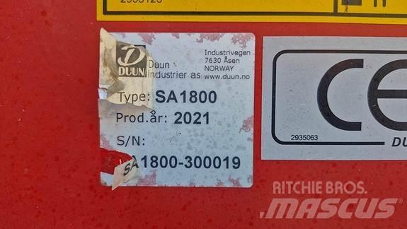 Duun SA1800 Sand And Salt Spreaders
