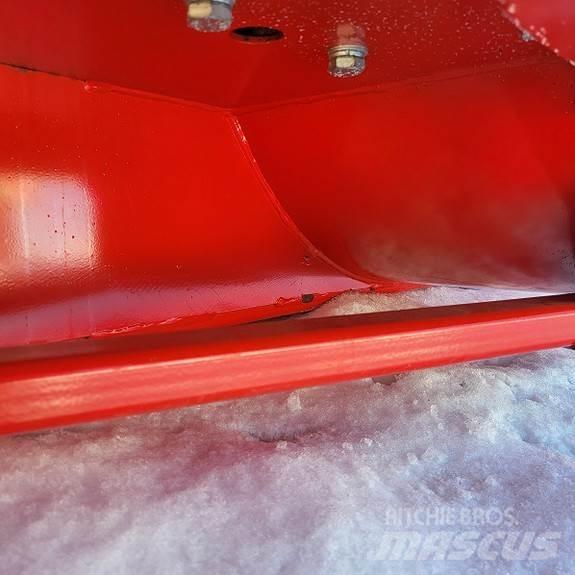 Duun TF220 Snow Blowers