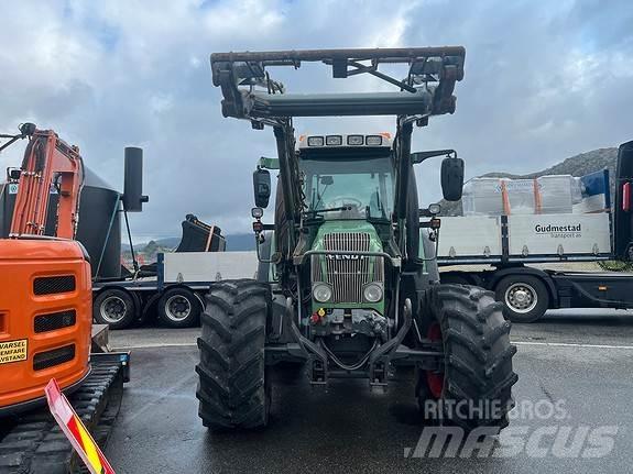 Fendt 411 Vario Tractors