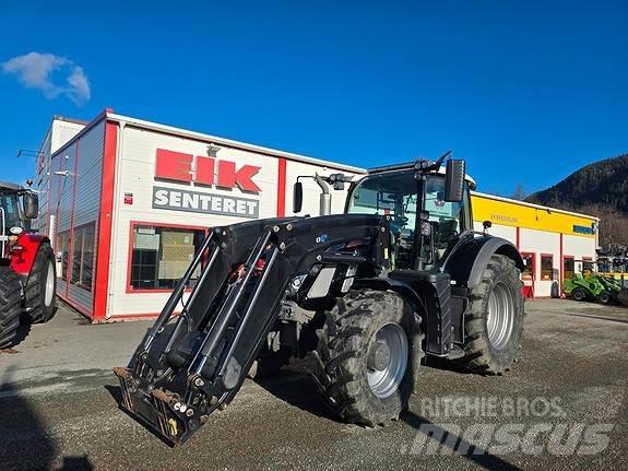 Fendt 724 S4 Profi Tractors