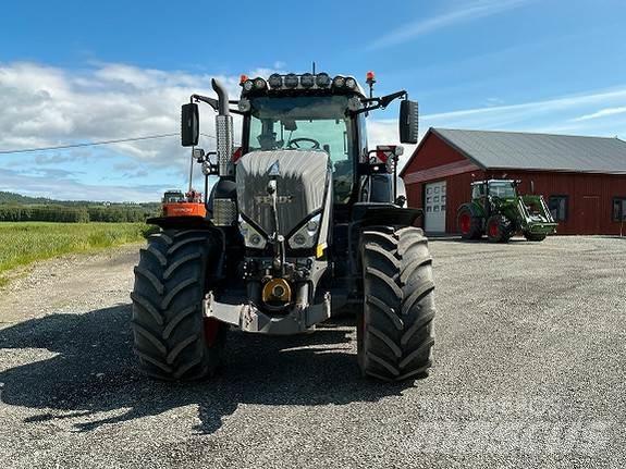 Fendt 828 Tractors