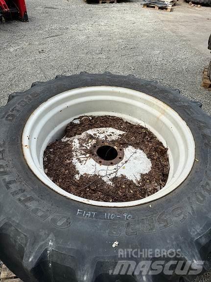 Fiat 110-90 Tires, wheels and rims