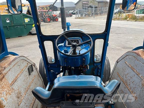Ford 4600 Tractors