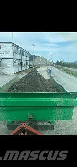 Foss-Eik  Utility Trailers