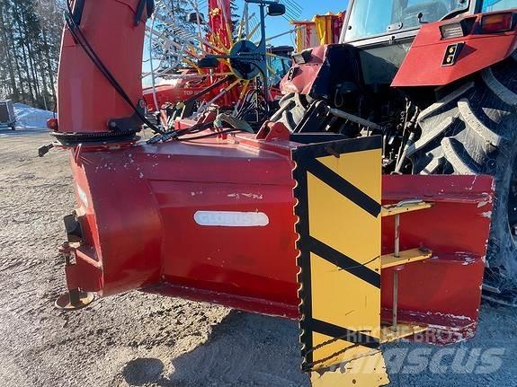 Globus 2600 Other road and snow machines
