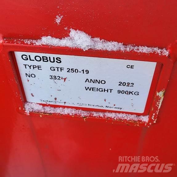 Globus GTF250 Snow Blowers