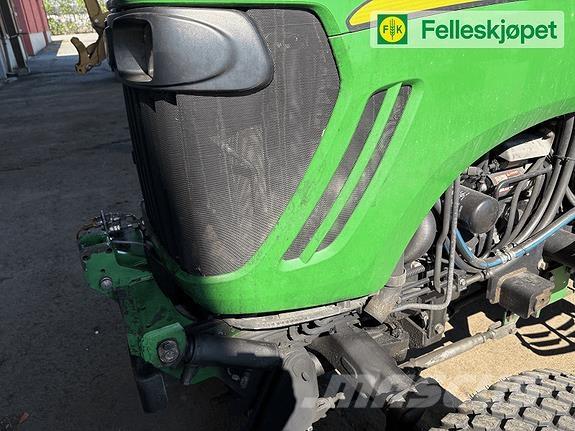John Deere 4720 Tractors