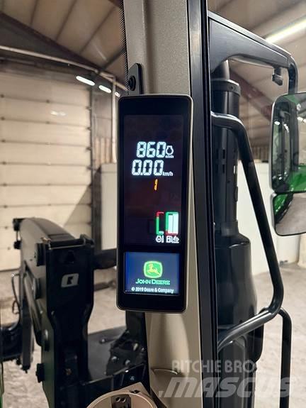 John Deere 6100M Tractors