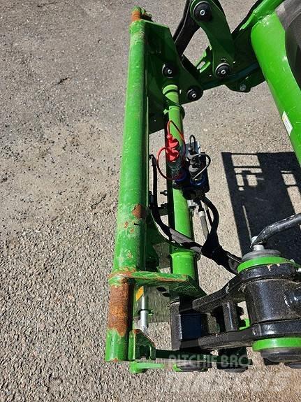John Deere 6r215 Tractors