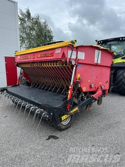 Junkkari 3000S Farm Drills