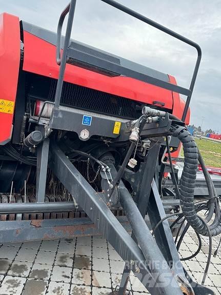 Kuhn FBP 3135 Round Balers