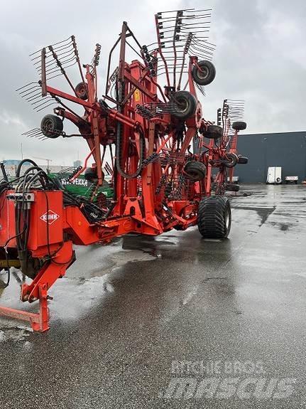 Kuhn GA 15021 Swathers \ Windrowers