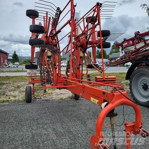 Kuhn GA7501 Swathers \ Windrowers