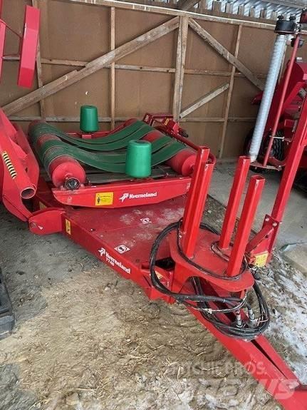 Kverneland 7740C Bale Wrappers