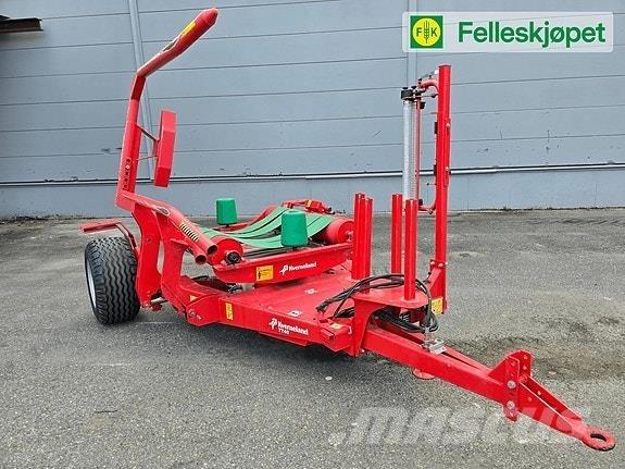 Kverneland 7740C Bale Wrappers