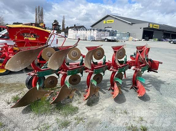Kverneland ES80 Plows