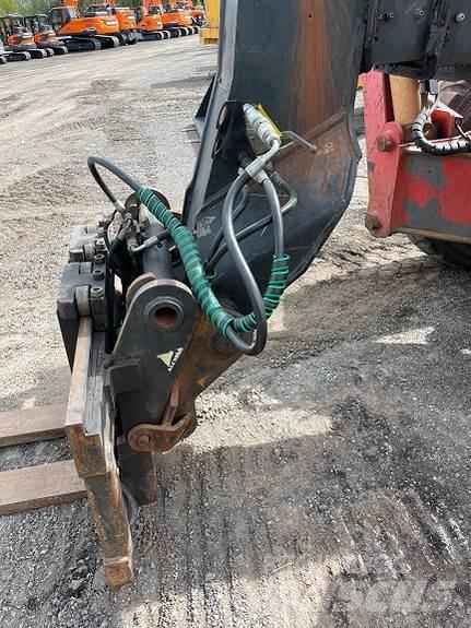 Manitou MT1740 Telescopic Handlers